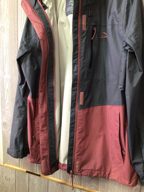 LL Bean Raincoat Size Large